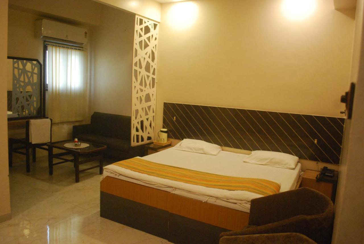 Hotel New Sunder Indore Zewnętrze zdjęcie