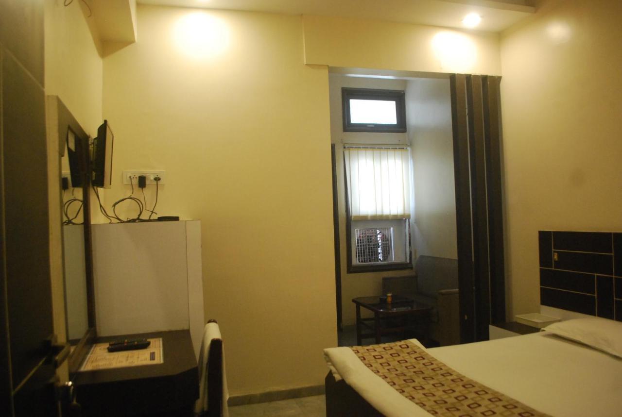 Hotel New Sunder Indore Zewnętrze zdjęcie