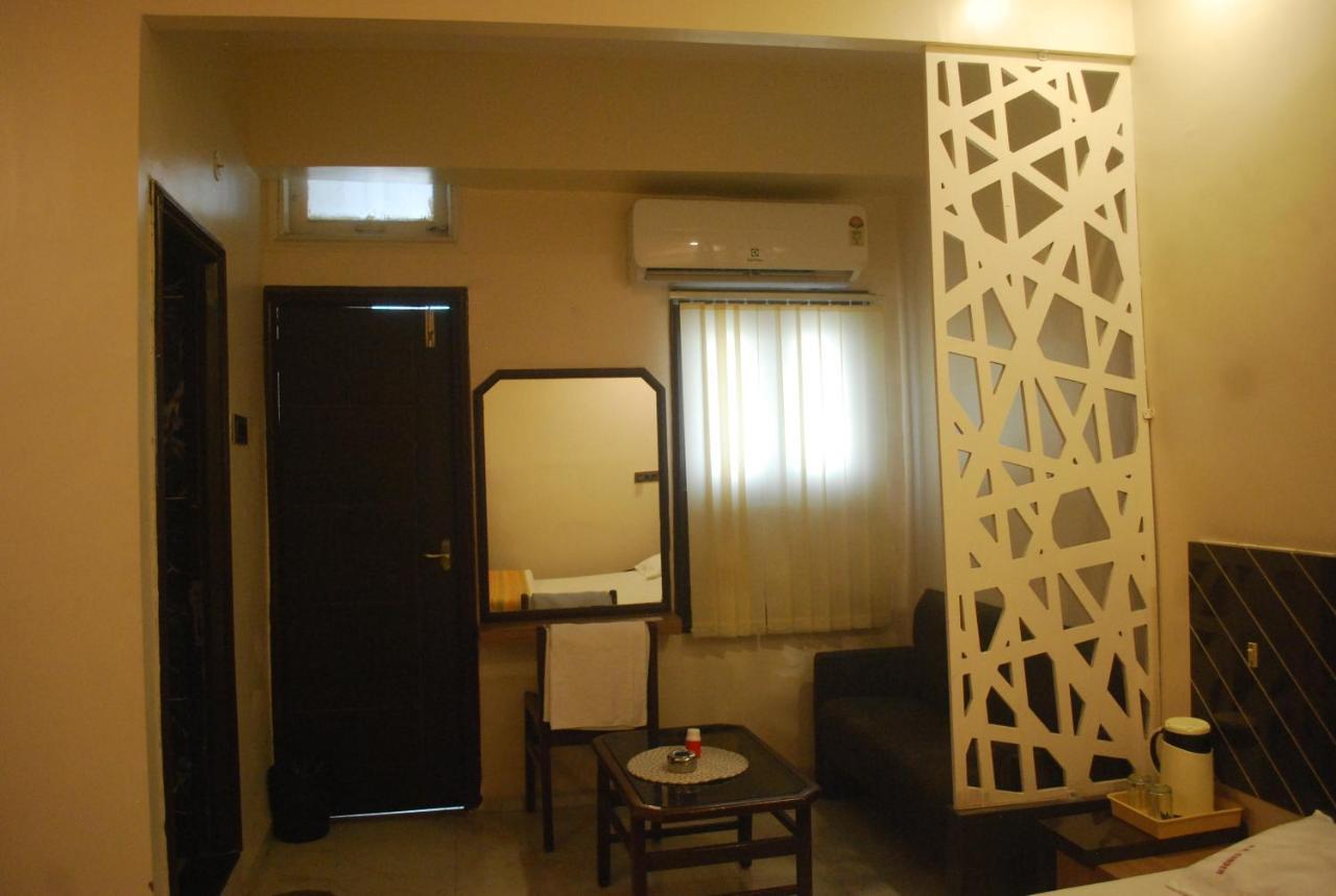 Hotel New Sunder Indore Zewnętrze zdjęcie